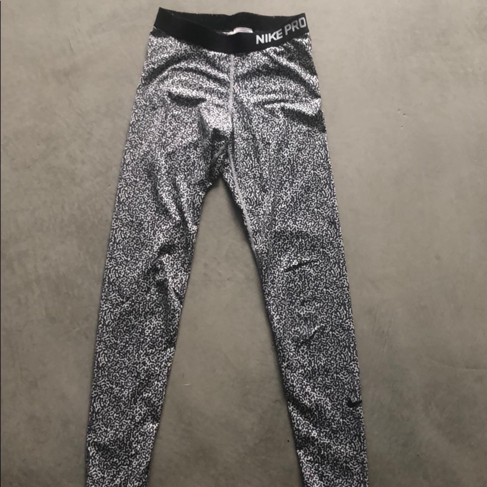 Nike Pro full length leggings